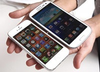 Galaxy S4 продается хуже iPhone 5
