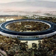Apple Campus 2 — очередное технологическое чудо света