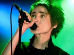 Новый альбом Земфиры появился в сети