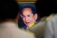 В Таиланде редактор сайта получил 4,5 года тюрьмы за оскорбление короля