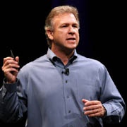 Старший вице-президент Apple высмеивает Galaxy Note 3