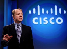 Экс-глава Cisco покидает компанию
