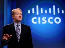 Экс-глава Cisco покидает компанию
