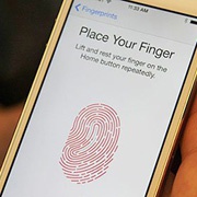 Сенатор США интересуется доступом к данным Touch ID