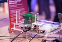 MWC 2014: На выставке показали сдвоенную камеру преемника HTC One