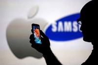 Apple обсуждает с Samsung пути урегулирования патентной войны
