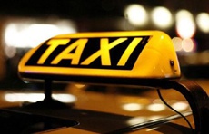 В Херсоне налоговики вызвали таксиста через Интернет и составили на него админпротокол