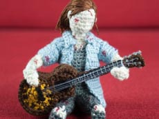 Главный гейм-дизайнер The Last of Us: Part 2 связала куклу главной героини