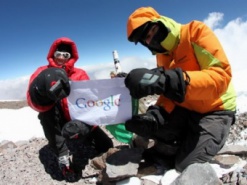 В Google Street View появились фото с вершин высочайших гор мира