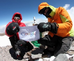 В Google Street View появились фото с вершин высочайших гор мира
