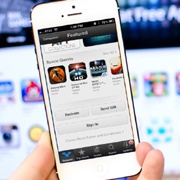 США начинает охоту на пиратские приложения для iOS и Android