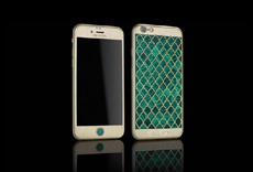 Итальянские дизайнеры пустили тысячу бриллиантов на iPhone