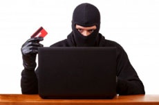 Жительница Херсона случайно перечислила мошеннику почти 20 тысяч гривен