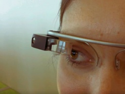 CEO Google: страх перед очками Glass исчезнет