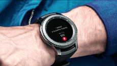 От чего зависит спрос на смарт-часы?