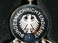 Немецкая разведка "слушает" трафик по аналогии с АНБ