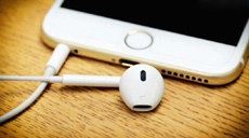 Мнение: 3,5-мм аудиоразъем повторяет судьбу флоппи-дисковода