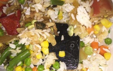 Болельщик съел свой iPhone после проигрыша его любимой команды