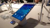 Samsung выпускает премиальную версию Galaxy Note Edge