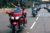 Вилкул открыл страницу в Facebook и выложил фото на байке