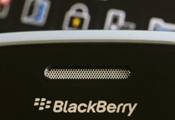 Lenovo снова говорит о покупке BlackBerry