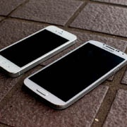 Samsung обогнала Apple благодаря бюджетным смартфонам