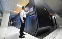 Китайцы ввели в строй новый суперкомпьютер Tianhe 2 раньше запланированного срока (Фото)