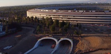 Энтузиасты продолжают полеты на дронах над Apple Park