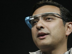 Анонсированы первые программы для очков Google