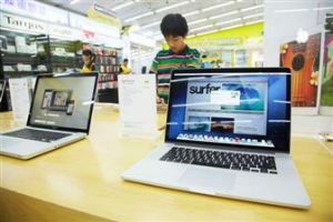 В 2013 году поставки ноутбуков MacBook могут сократиться