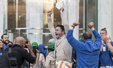 Кто станет покупателем миллиардного iPhone?