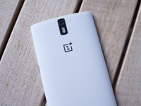 CyanogenMod 12S и OxygenOS выйдут для OnePlus One уже в марте