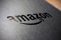 Amazon разрабатывает смартфон с пятью камерами