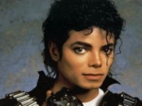Майкл  Джексон побил рекорд Интернета