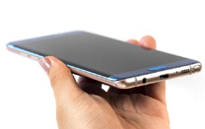 Samsung по-прежнему опережает Apple на рынке смартфонов, несмотря на провал Galaxy Note 7