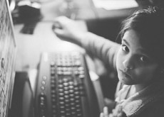 Подростки не смогли отличить рекламу от результатов поиска в Google