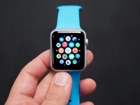 Эксперты назвали дисплей Apple Watch Sport лучшим среди всех моделей Apple Watch