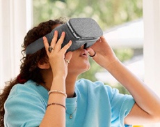 Google представит "самостоятельный" шлем виртуальной реальности