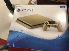 Sony может выпустить золотую PlayStation 4