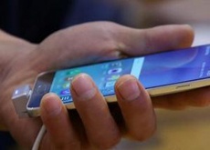 Samsung стремится к повышению выгоды от продаж дорогих смартфонов
