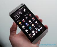 Android 4.4 для европейских HTC One — в январе