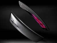 Смартфон LG с изогнутым дисплеем пустили под 10-тонный каток