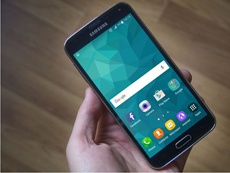 Samsung Galaxy S5 был случайно обновлён до Android 6.0.1