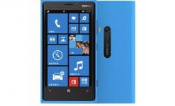 Nokia Lumia 920 в голубом корпусе распродали за час