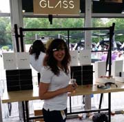 Google Glass продавали на турнире по гольфу