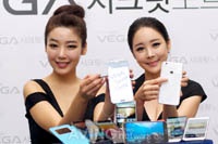 Pantech представила 5,9-дюймовый фаблет Vega Secret Note