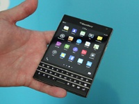 BlackBerry Passport прошел через экстремальные испытания