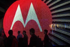 Новый Droid от Motorola засветился на «живом» снимке