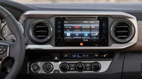 Toyota не будет оснащать автомобили Apple CarPlay