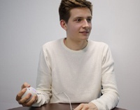 Студент придумал бесконечный источник энергии для смартфонов